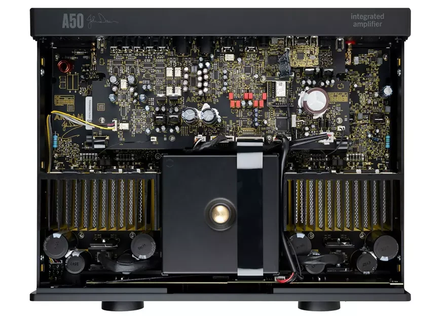 Интегральный усилитель Arcam A50 Signature