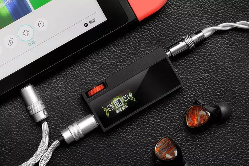 Портативный ЦАП с усилителем для наушников Shanling UA6II