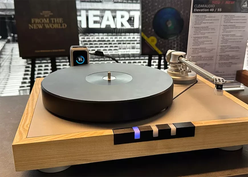 Проигрыватель виниловых пластинок Clearaudio Elevation 45