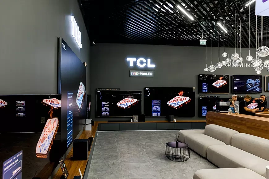 TCL открыл первый фирменный розничный магазин в России