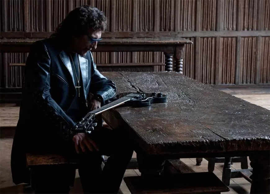 Тони Айомми (Tony Iommi)