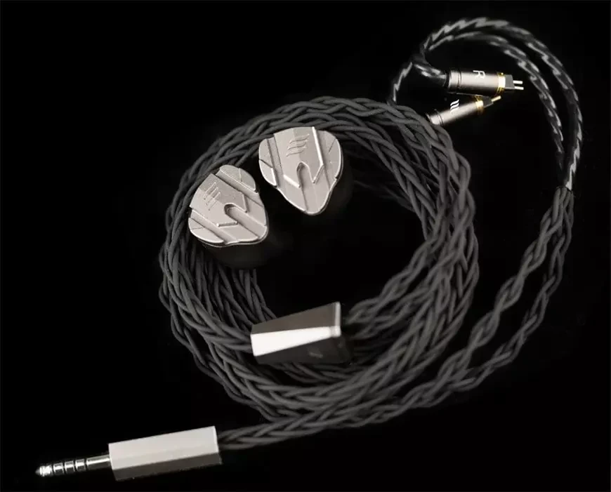 Внутриканальные гибридные наушники Effect Audio Perseus