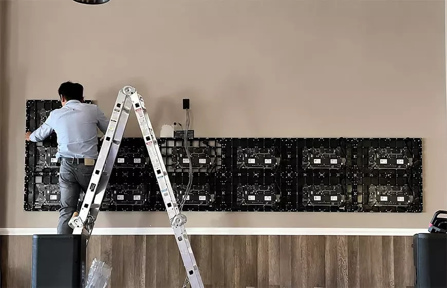 DreamWall Elite Series Platinum P0.7 – 121-дюймовая microLED-панель