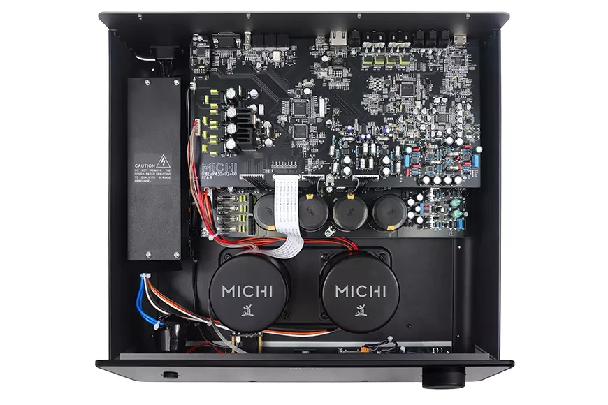 Предварительный усилитель Michi Prestige P430