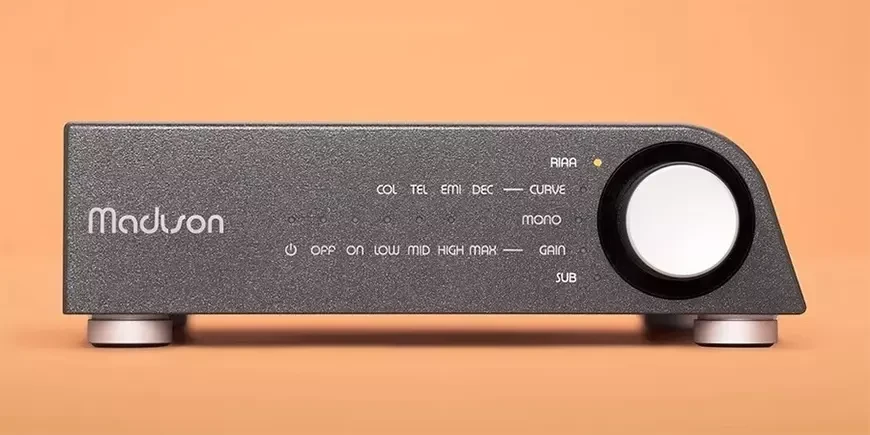 MM/MC-фонокорректор Madison Phono