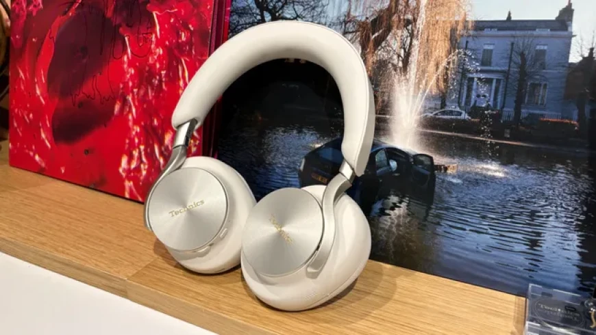 Technics EAH-A1000