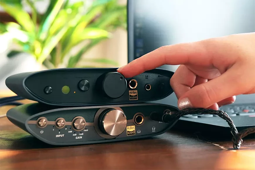 Аудиокомпоненты iFi Audio ZEN