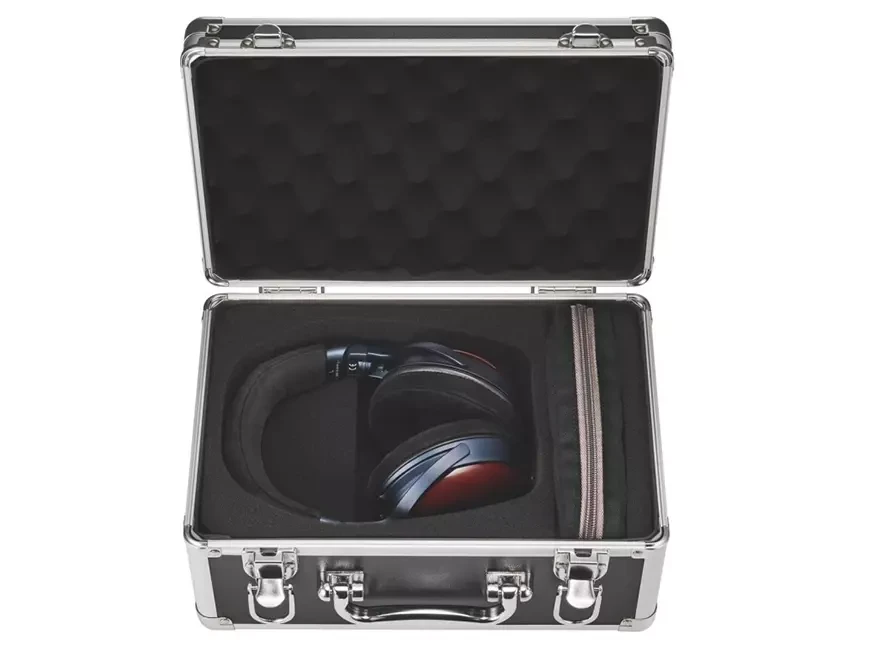 Закрытые полноразмерные наушники Audio-Technica ATH-AWX7000