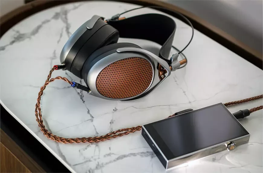 Планарные наушники Meze Audio POET