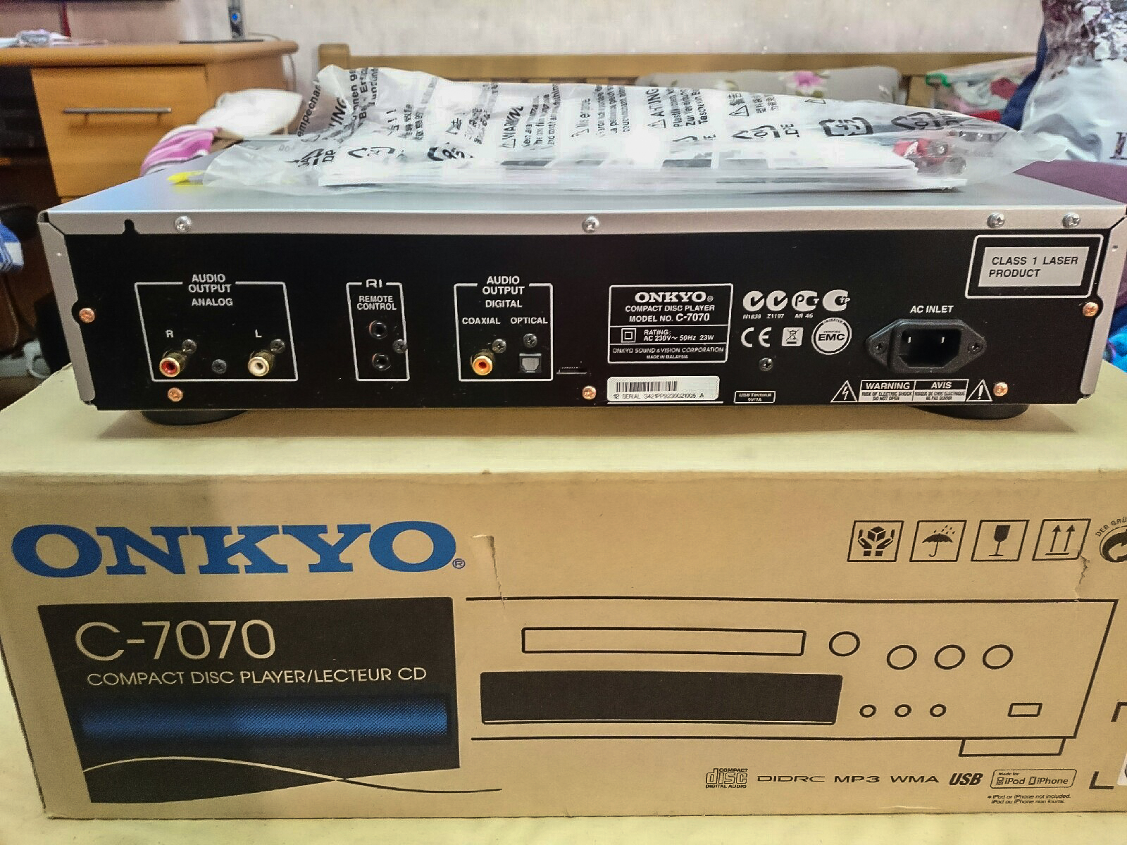 Продам новый проигрыватель onkyo C-7070 Серебро | Hi-Fi.ru