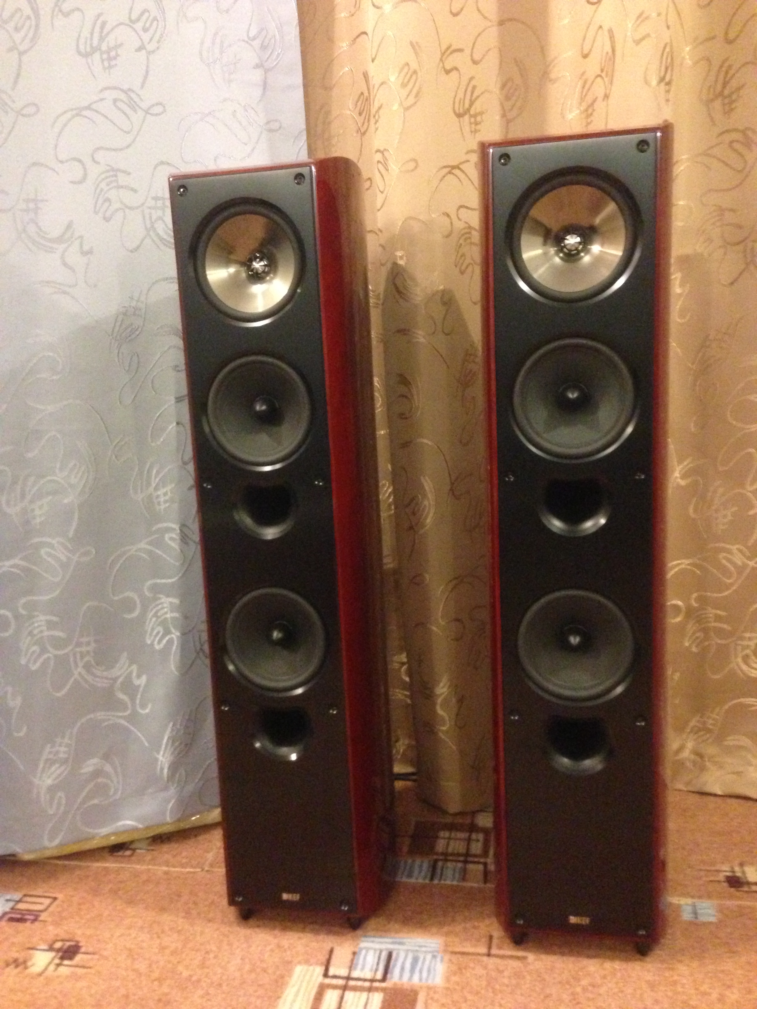 Акустика KEF XQ 40 | Hi-Fi.ru
