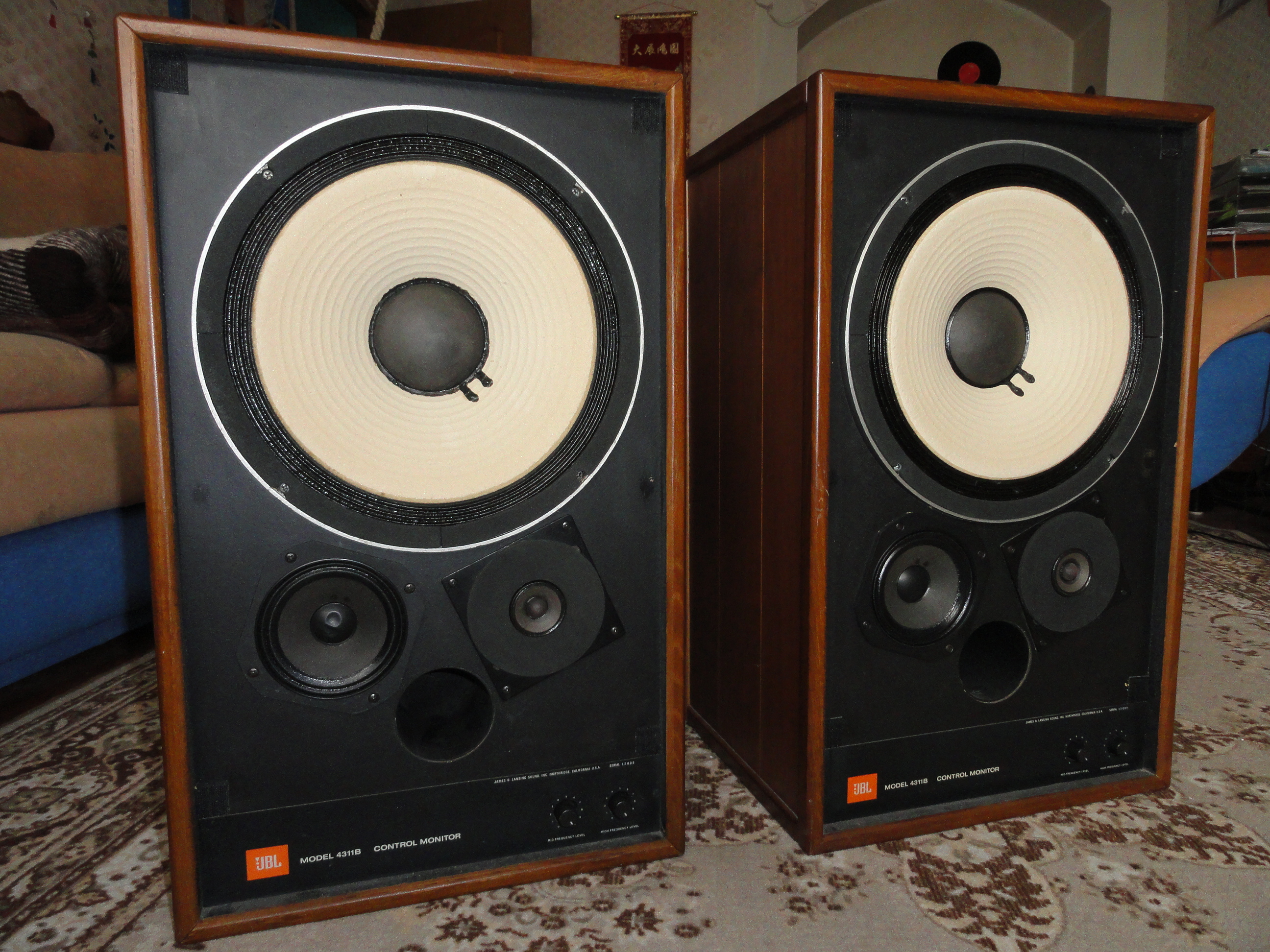 jbl 4311b specs