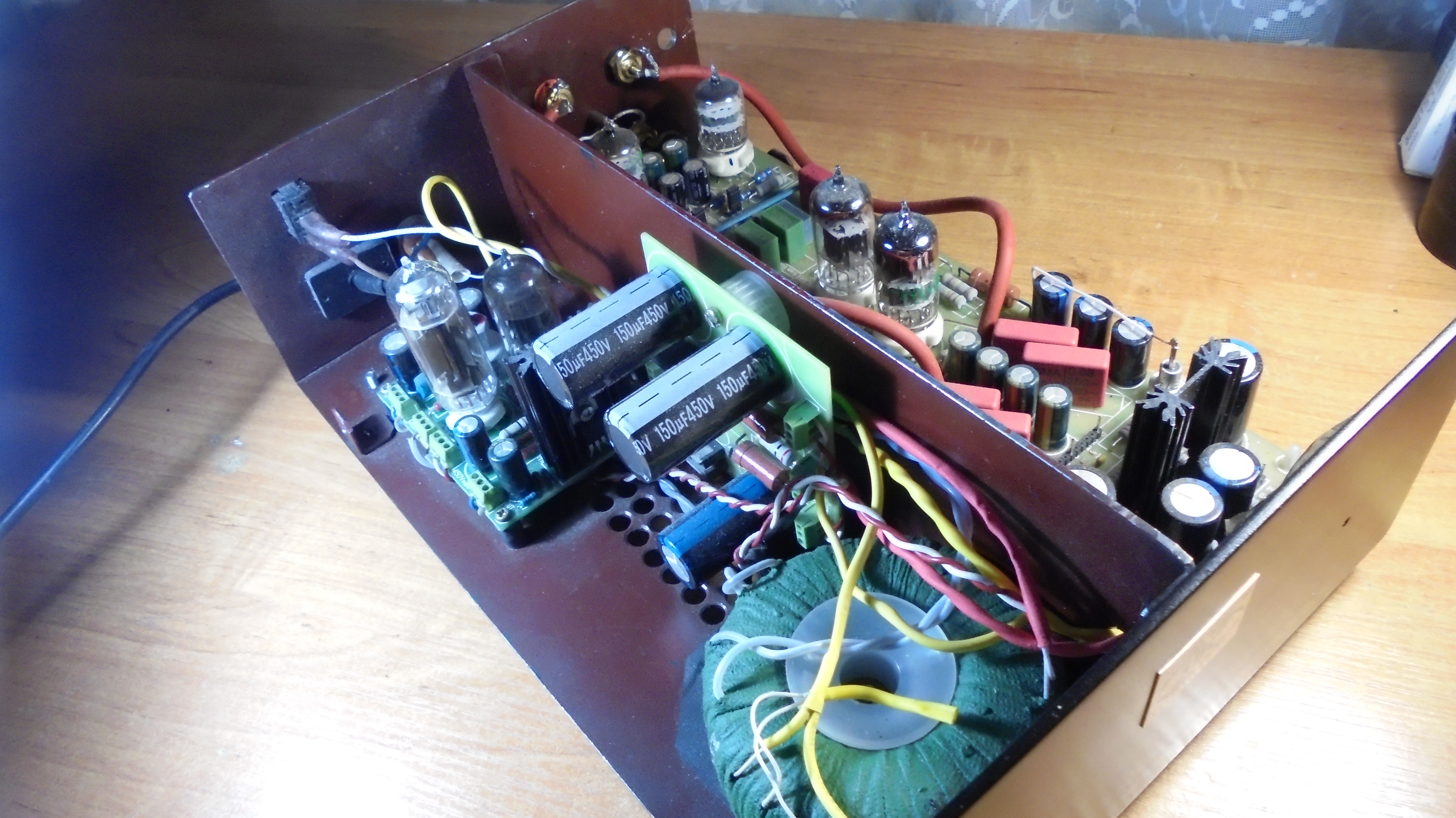 Ламповый фонокорректор для винила \"riaalight\" | Hi-Fi.ru