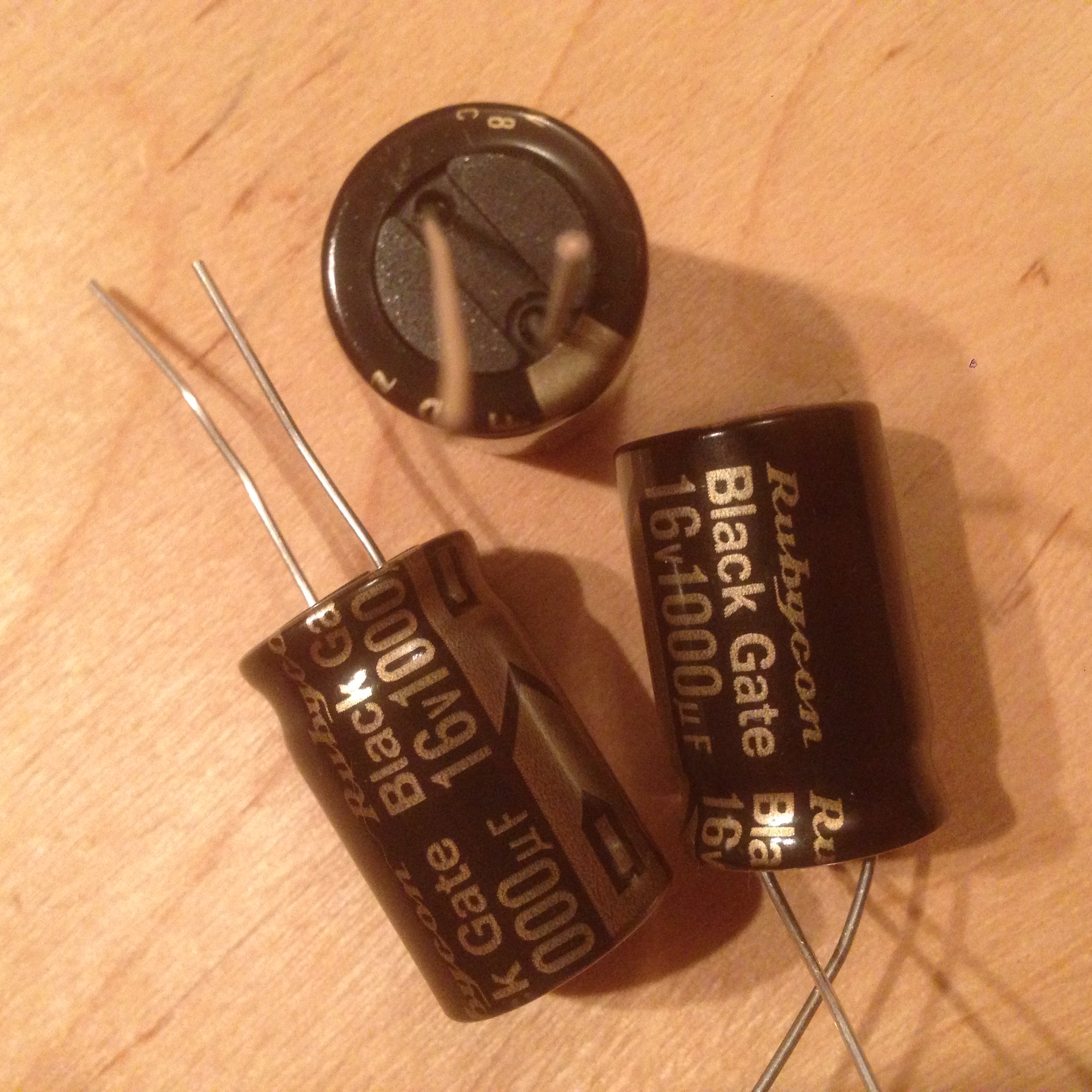 Конденсторы Black Gate 16v 1000mf | Hi-Fi.ru