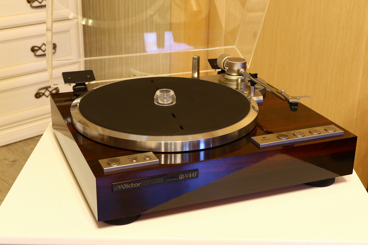 Victor ql y44f. Victor 44 виниловый проигрыватель. Victor 44f. Victor ql y44f. Victor ql-y44f manual.