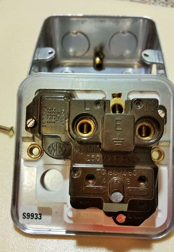 Сетевая розетка(силовая) | Hi-Fi.ru