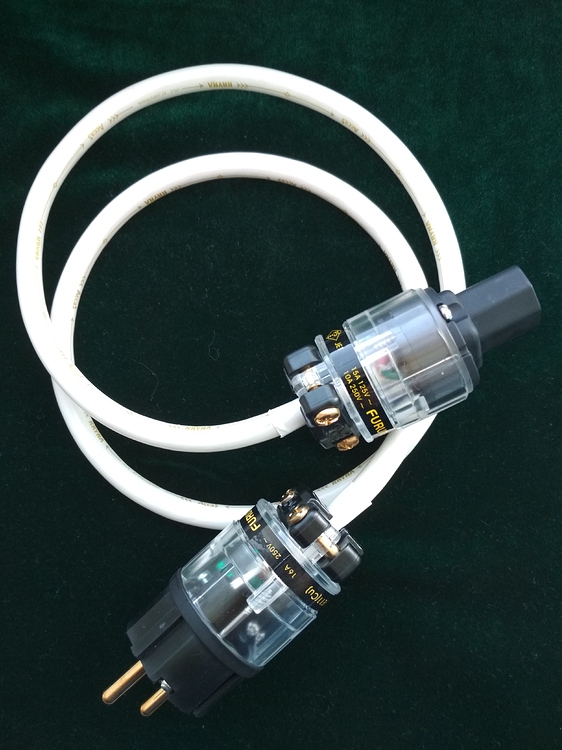 Сетевой кабель Kryna Acca5 | Hi-Fi.ru