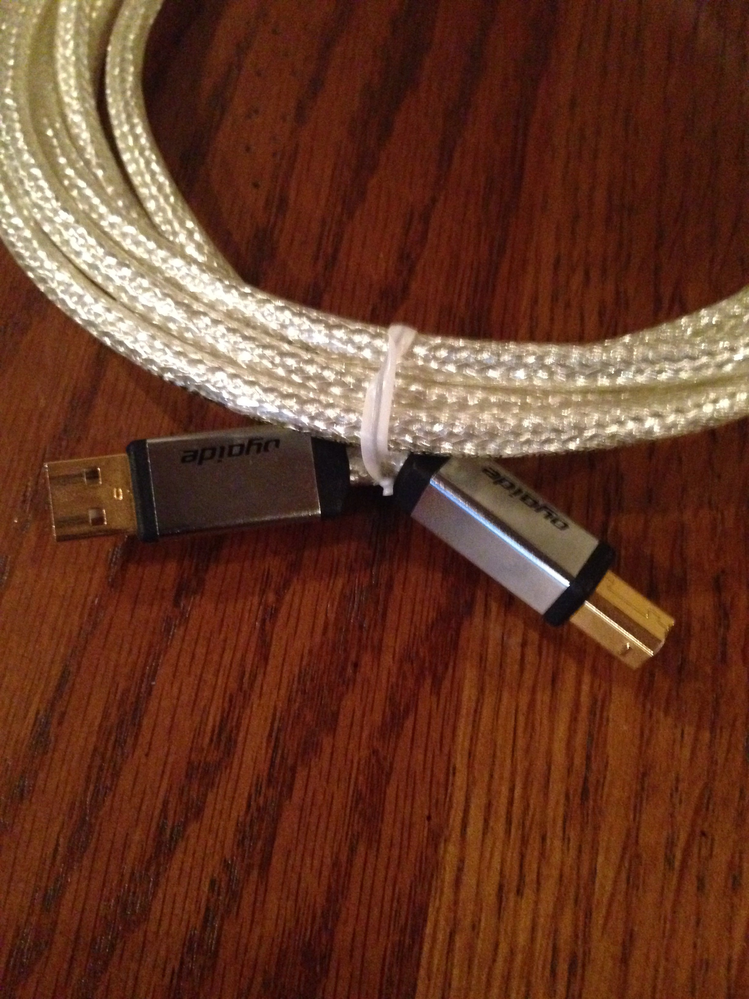 Oyaide continental 5s 3.0м, USB кабель А-В | Hi-Fi.ru