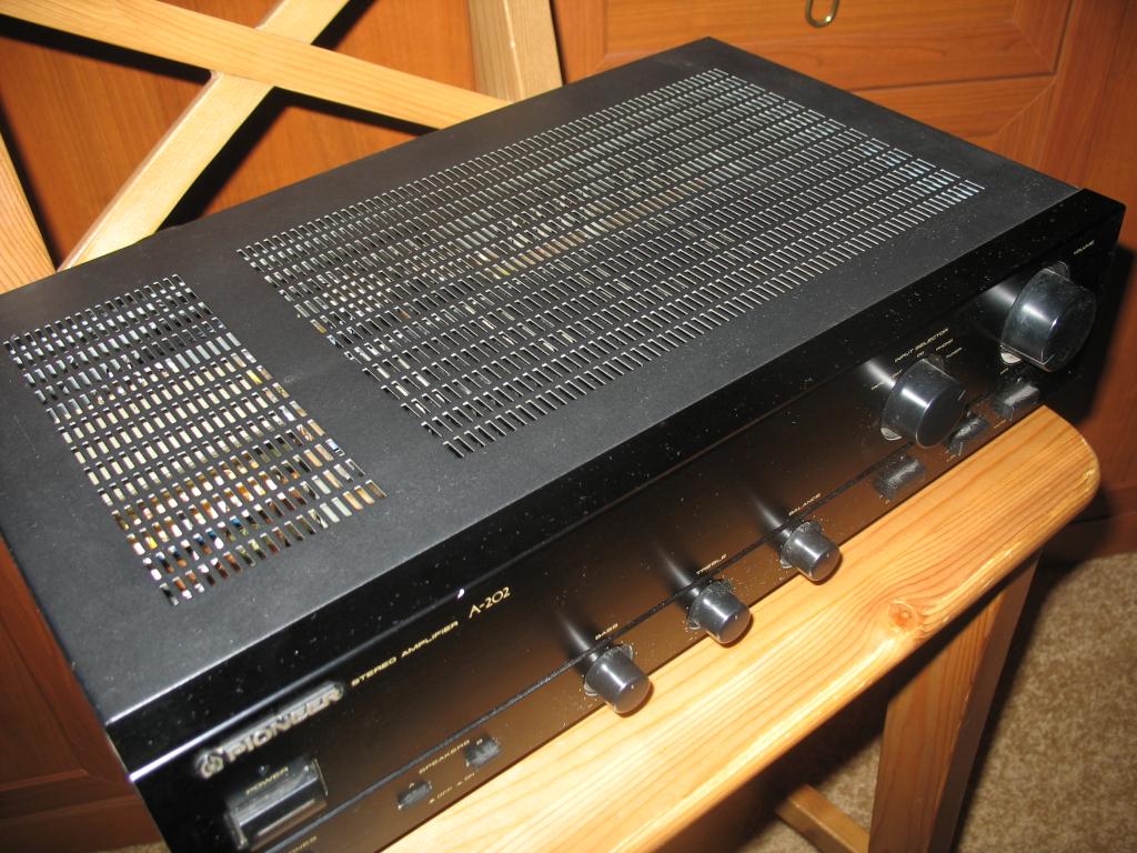 PIONEER A202 - Усилитель | Hi-Fi.ru
