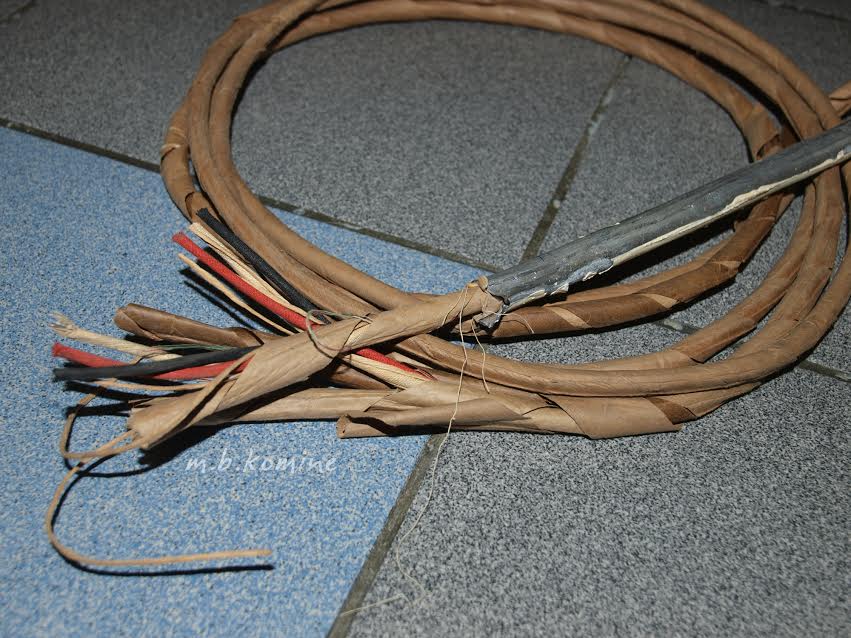 Кабель связистов. Подводный телеграфный кабель 1850. Кабель в тряпичной изоляции. Провод в тряпочной изоляции. Советские провода.