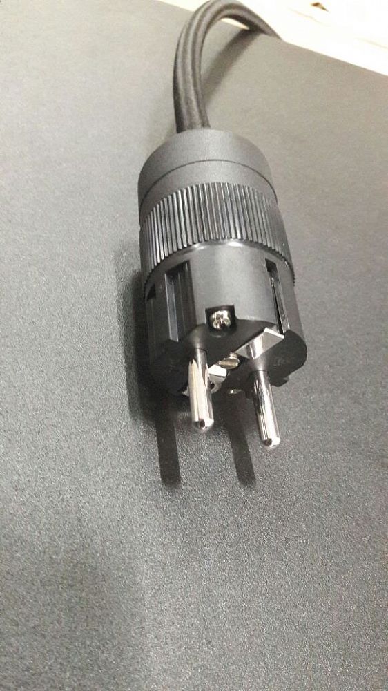 Стабилизатор напряжения для Hi-End техники Volter 3500 | Hi-Fi.ru