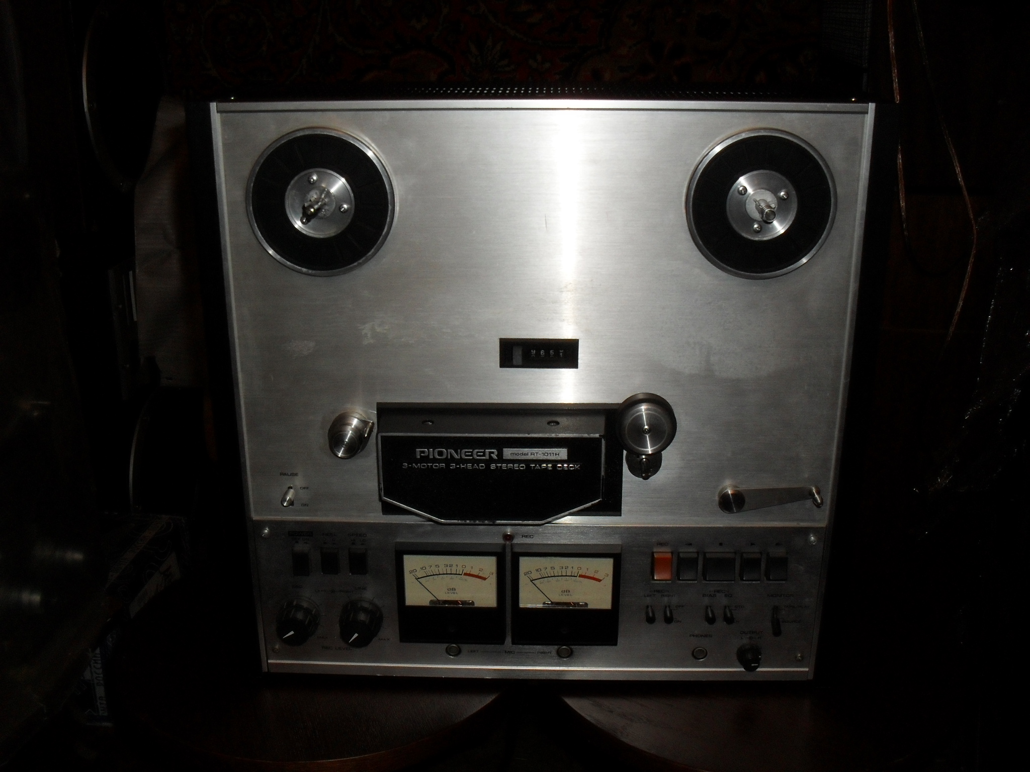 Магнитофон pioneer в машину