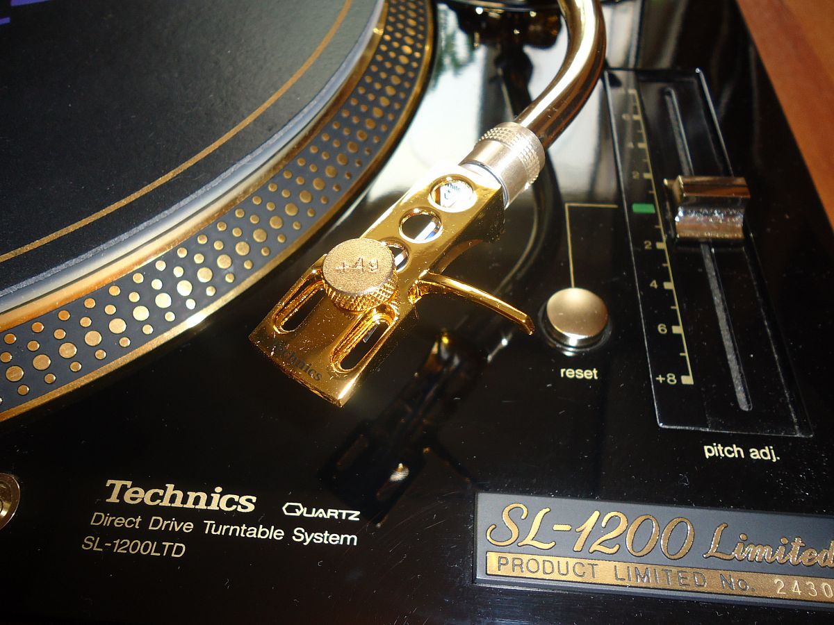 Проигрыватель Technics SL1200 LTD HiFi.ru