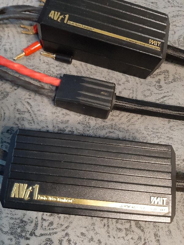 Акустический кабель MIT AVT -1 | Hi-Fi.ru