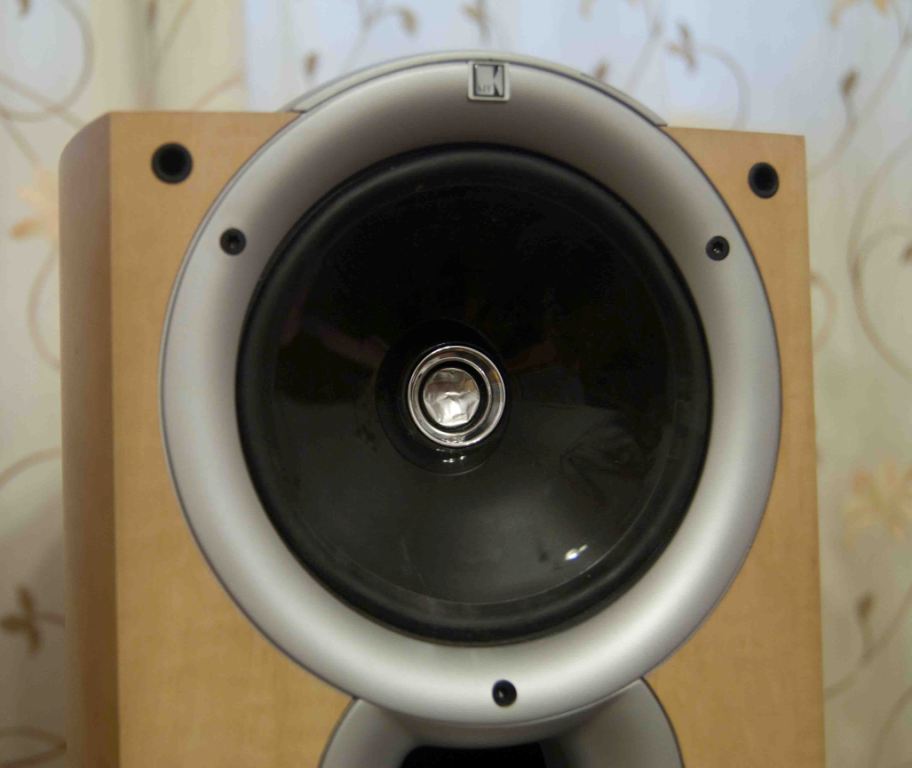 kef-q3-hi-fi-ru