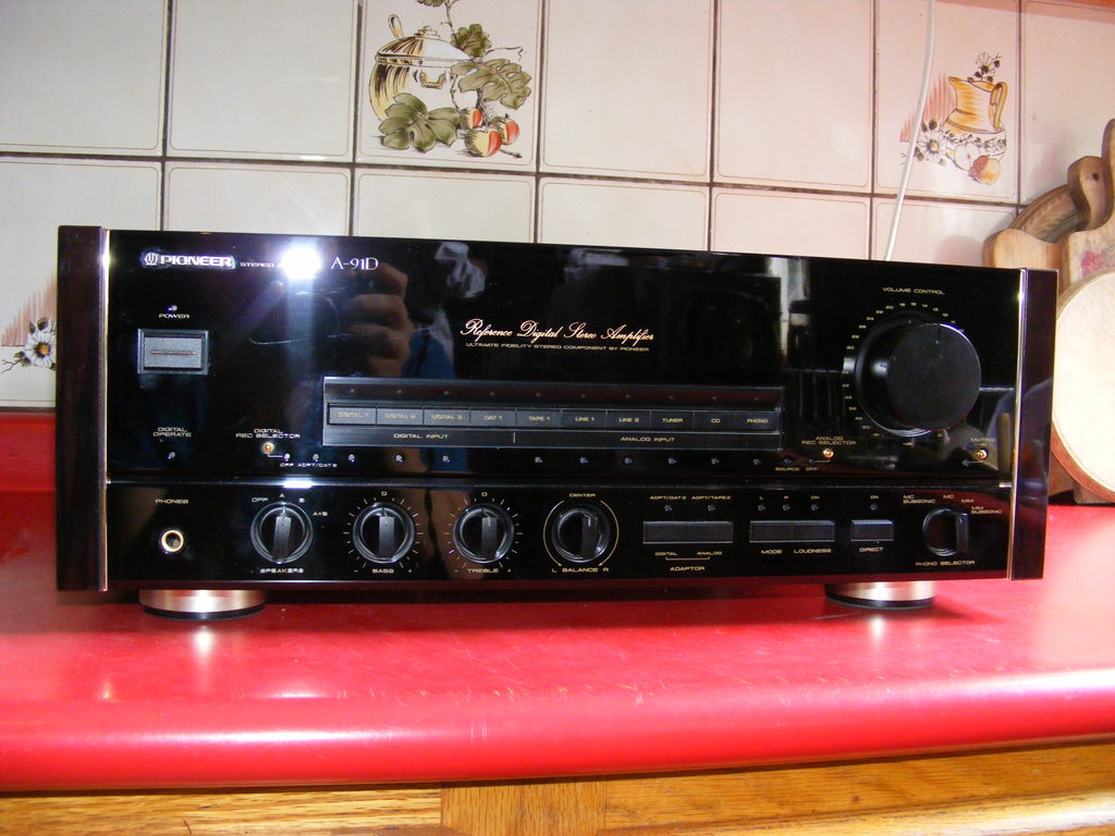 Автомобильный усилитель pioneer