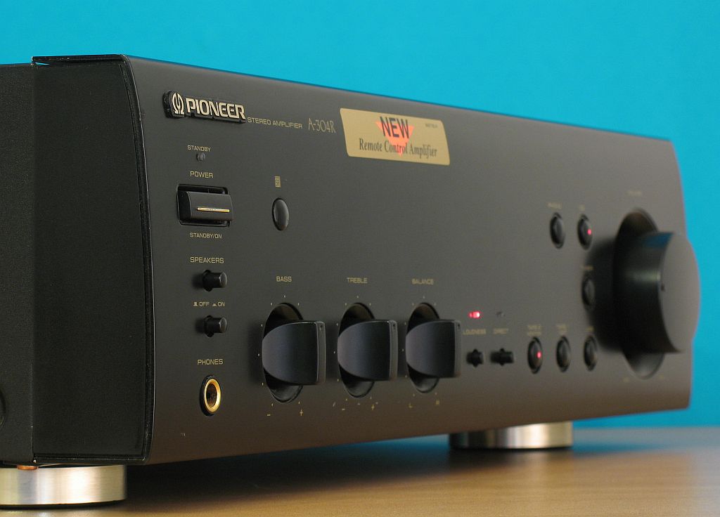 Автомобильный усилитель pioneer