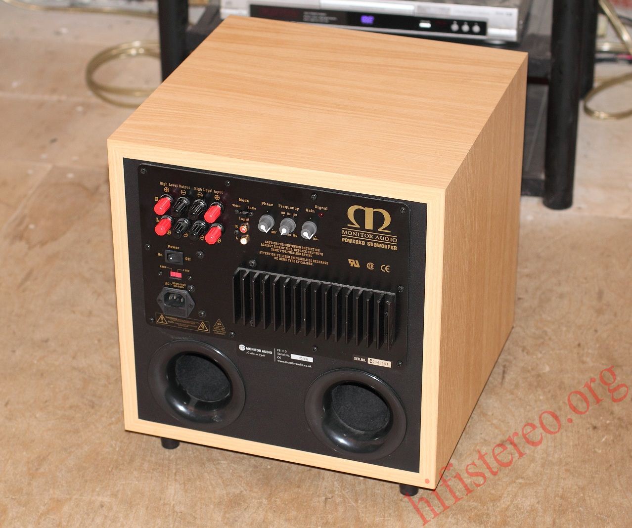 сабвуфер Monitor Audio FB110 HiFi.ru