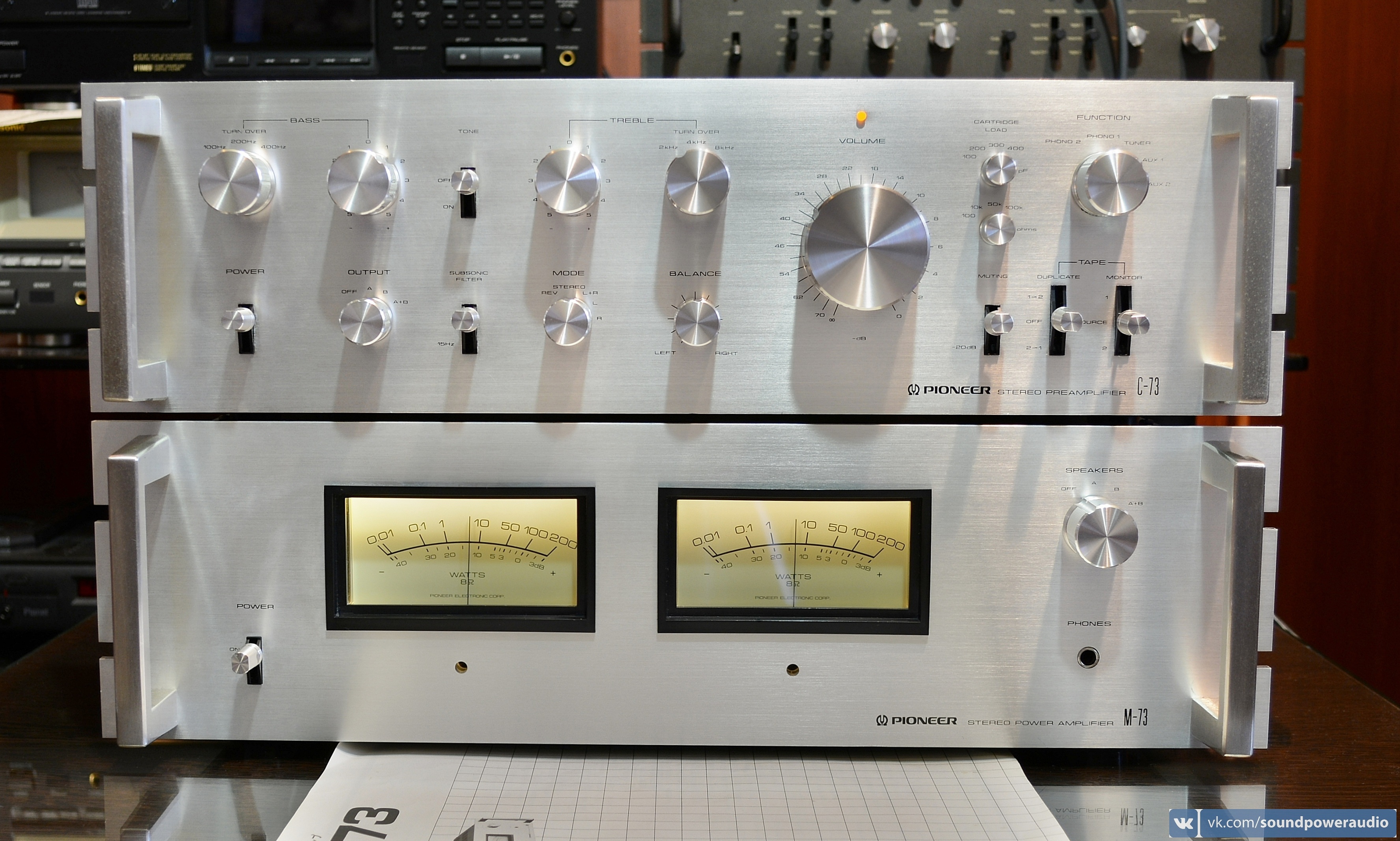Автомобильный усилитель pioneer