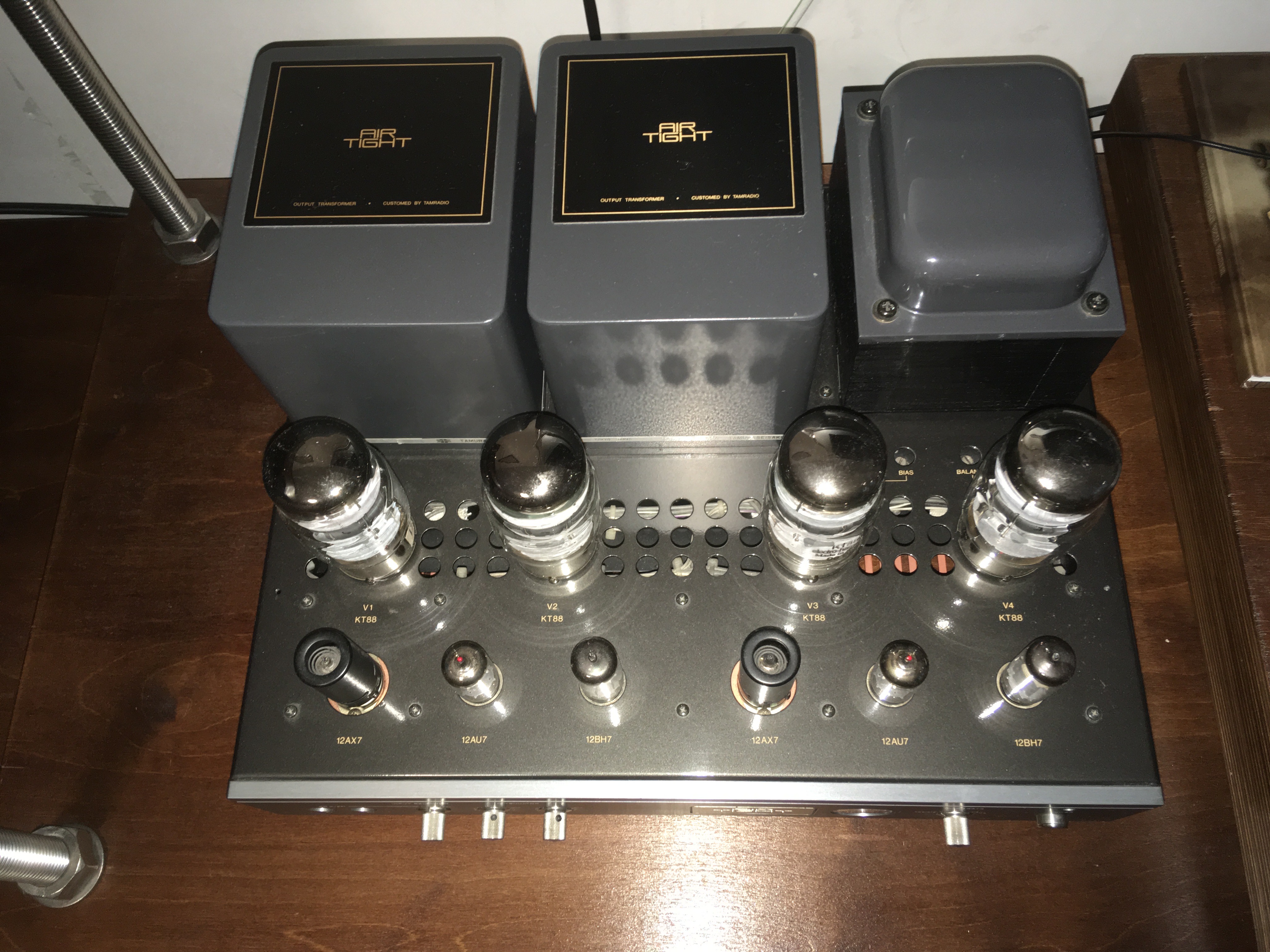 Усилитель мощности Air Tight ATM -2 | Hi-Fi.ru