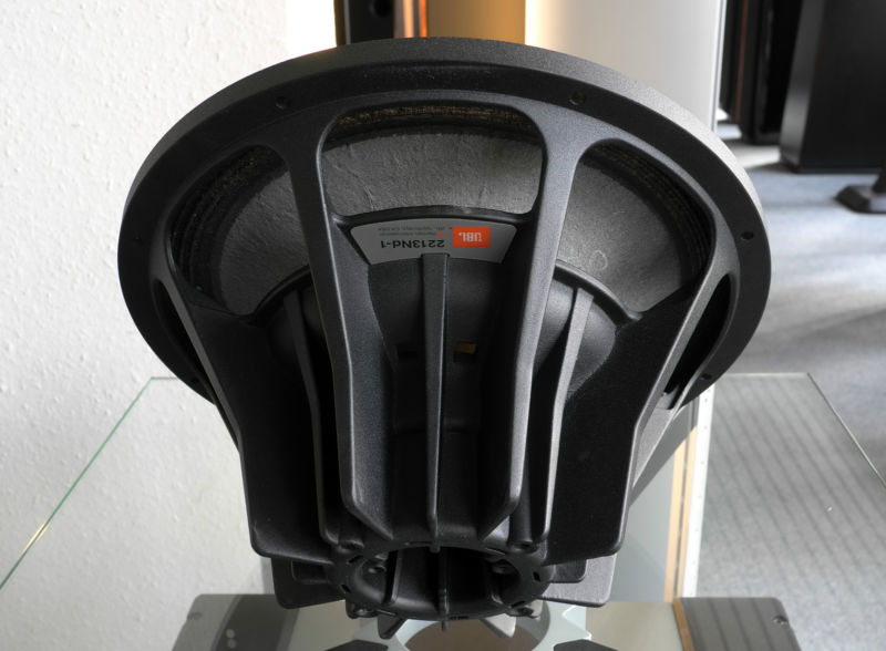 Динамики jbl для авто