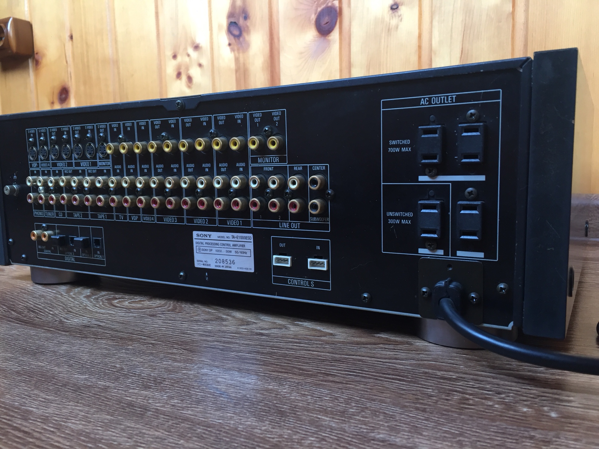 Sony TA-E1000ESD (пред/цап 2xPCM1701P/эквалайзер/процессор) | Hi-Fi.ru