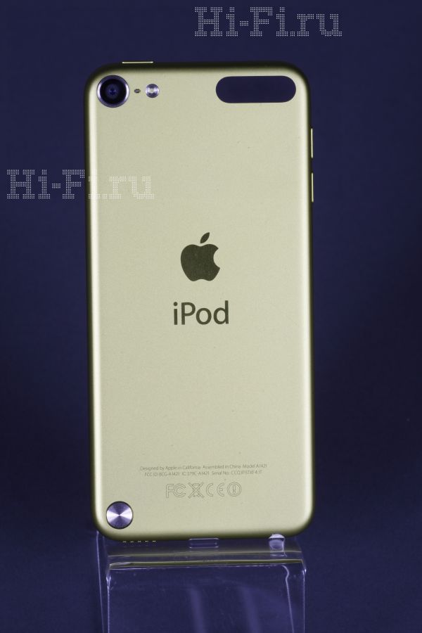 Портативный медиаплеер Apple iPod Touch 5 64Gb