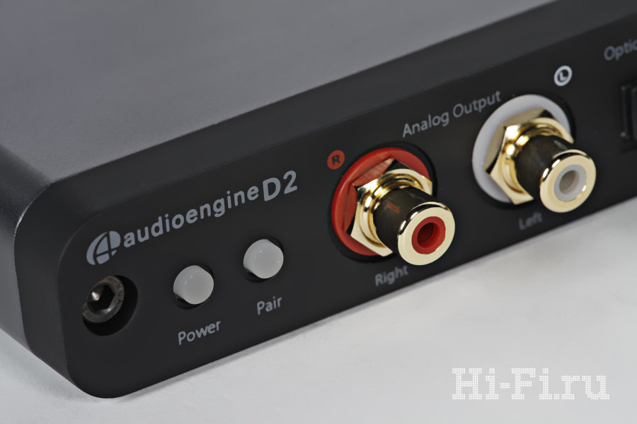 На радиоволне. Беспроводной цифроаналоговый преобразователь Audioengine D2
