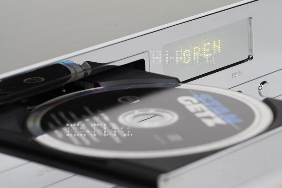 Проигрыватель компакт-дисков Burmester 102 CD Player