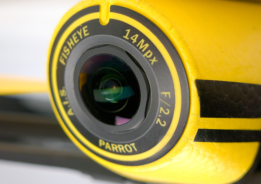 Parrot-Bebop-Drone, встроенная камера
