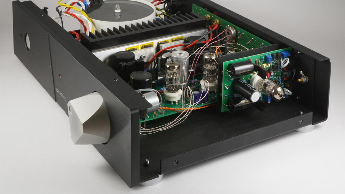Hybrid amp. Интегральный усилитель Boulder 865 integrated Amplifier. Lo-d d-400 MKⅡ. Фонокорректор EQ RIAA. Холборн 9120.