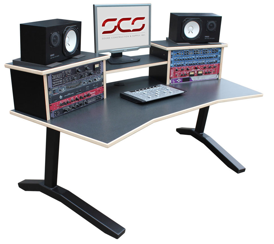 Один из вариантов "студийного" стола