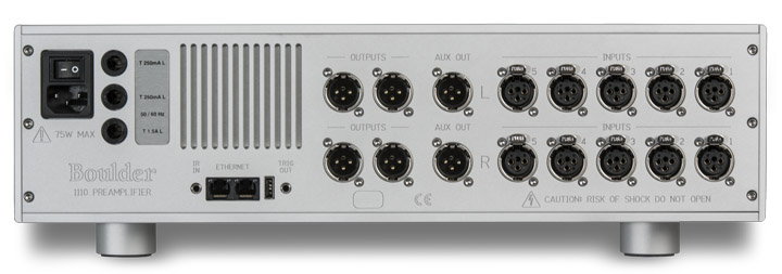 Boulder-1110-Preamp-03.jpg