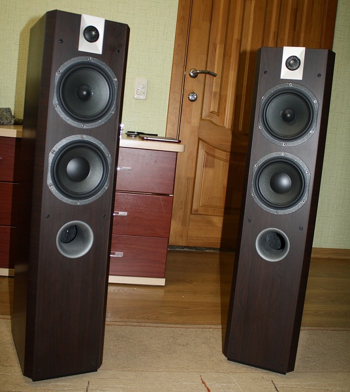 focal 716 v