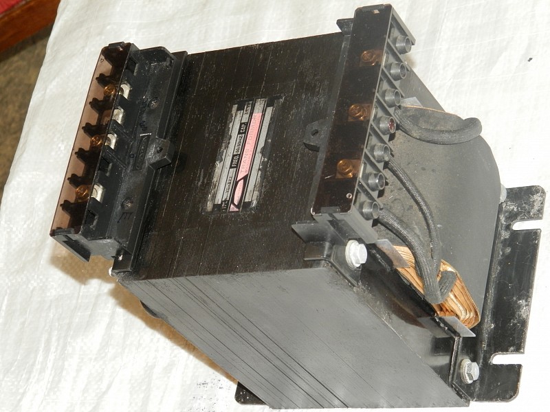 Трансформатор понижающий (развязывающий) 220/110/100 AIHARA YS-3KE ...