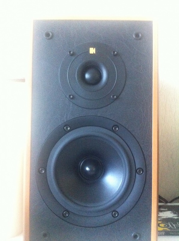 kef cresta 2