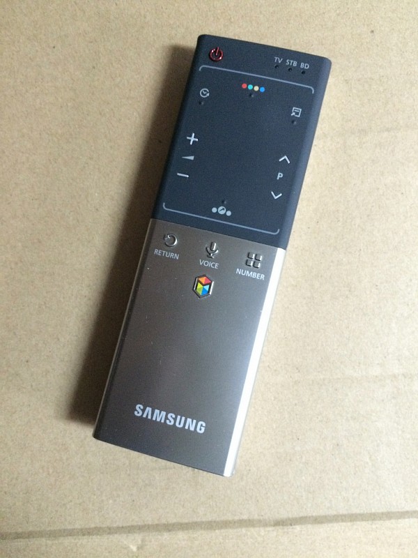 Сенсорный пульт samsung. Пульт Samsung Smart Touch Control. Пульт самсунг с голосовым управлением. Пульт для телевизора Samsung с голосовым управлением. Самсунг смарт пульт смарт тач.