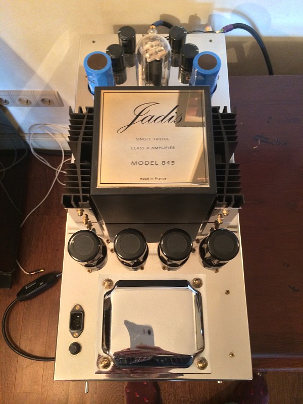 Jadis Single Ended 845 Tube Amplifier | Hi-Fi.ru