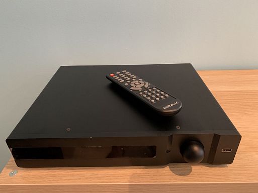 Интегральный усилитель AURALiC POLARIS 