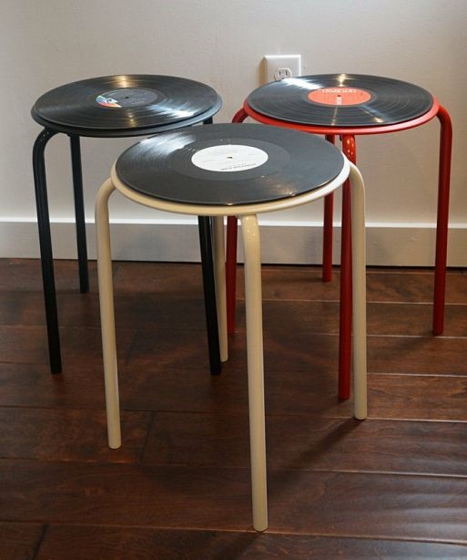 Предметы быта, сделанные из виниловых пластинок